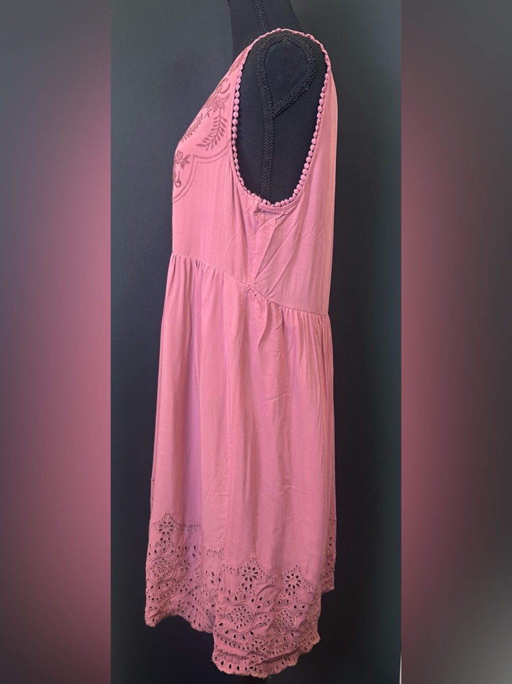 #138 - Knox Rose Mauve Embroidered V-Neck Mini Dress - Picture 8 of 10